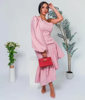 Elegantný Krátke Rameno Ružová Večerné Šaty morskej panny Rozstrapatené Čaj Dĺžka Formálne Party Šaty pre Ženy